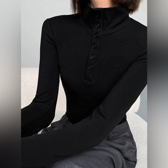 Commense Slinky Button-up Long Sleeve Shirt small - Picture 3 of 7